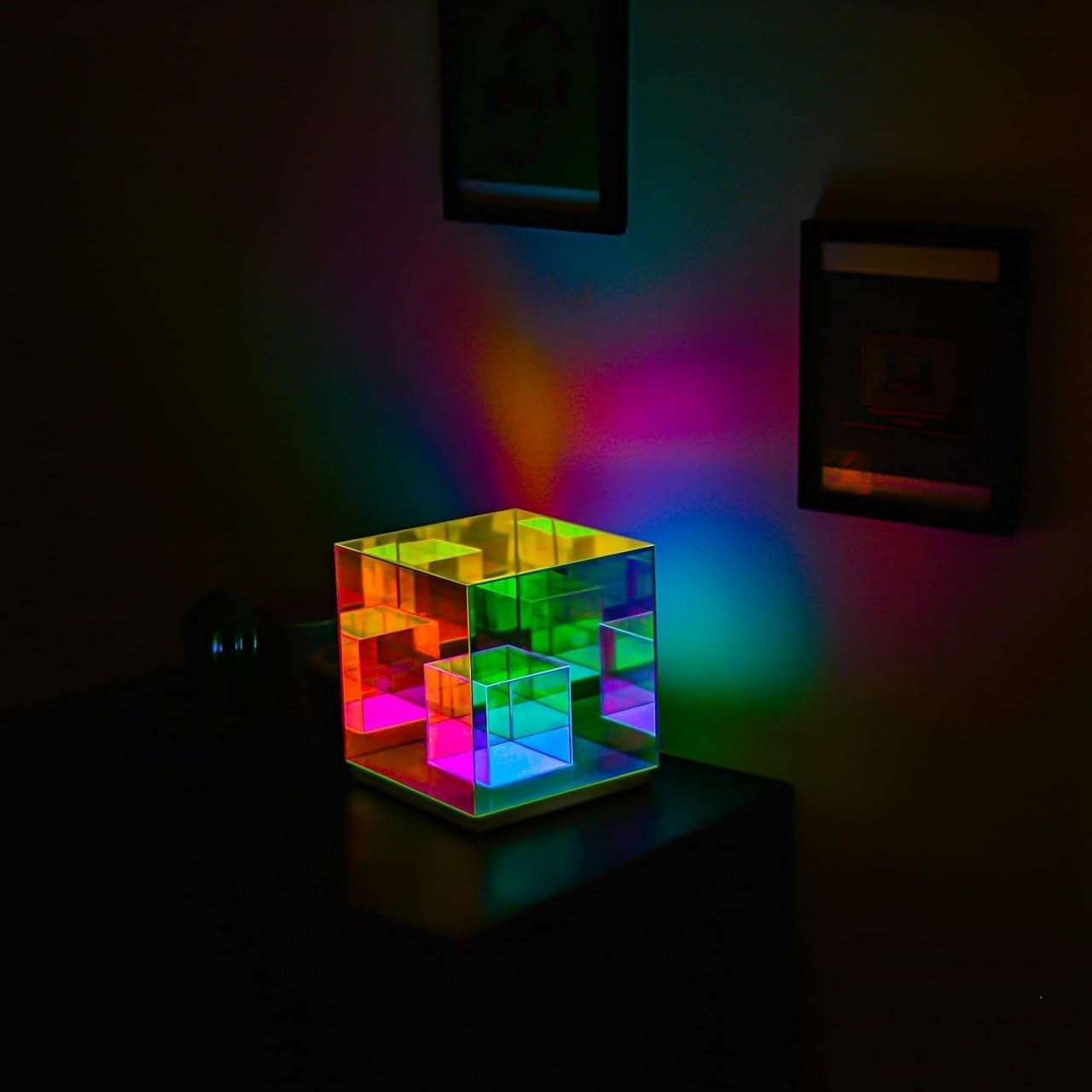 Infinite LED cube